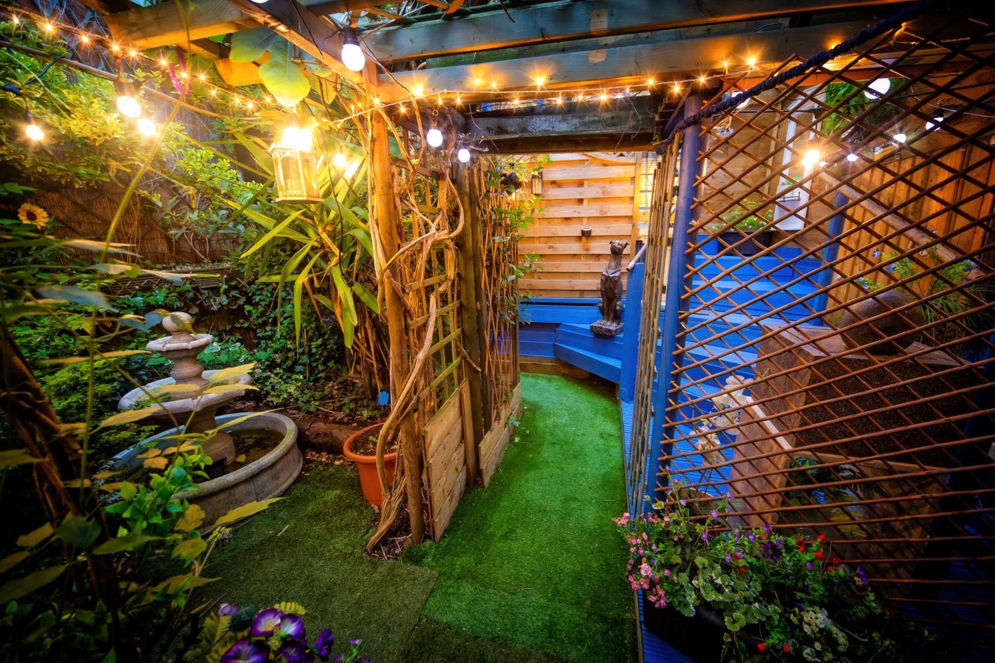 The Secret Garden Apartment Newark upon Trent Екстериор снимка