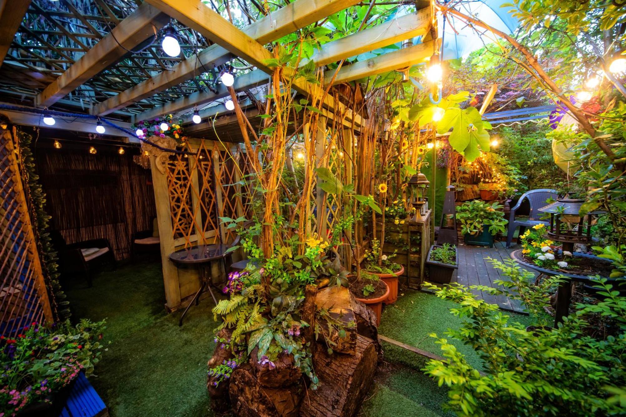 The Secret Garden Apartment Newark upon Trent Екстериор снимка