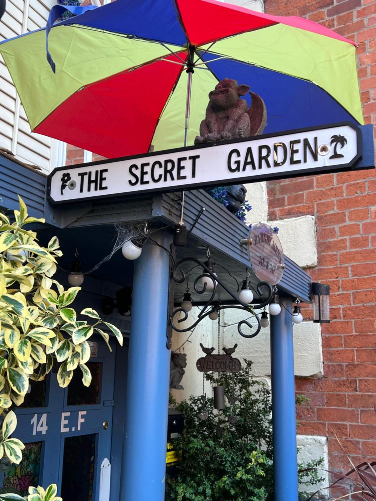 The Secret Garden Apartment Newark upon Trent Екстериор снимка